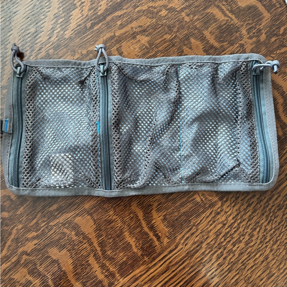 Camelbak Teal and Light Blue Backpack - Picture 9 of 16